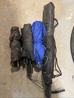 Set of Compact Foldable Umbrellas - Black & Royal Blue